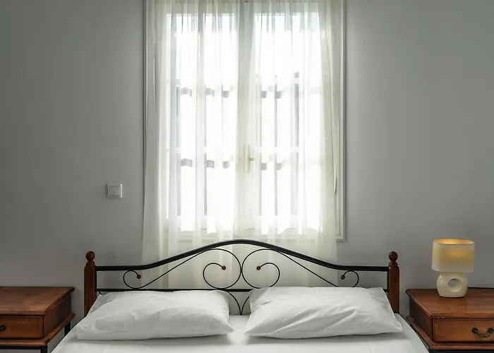 Afroksilia Gardenia * Lefkáda